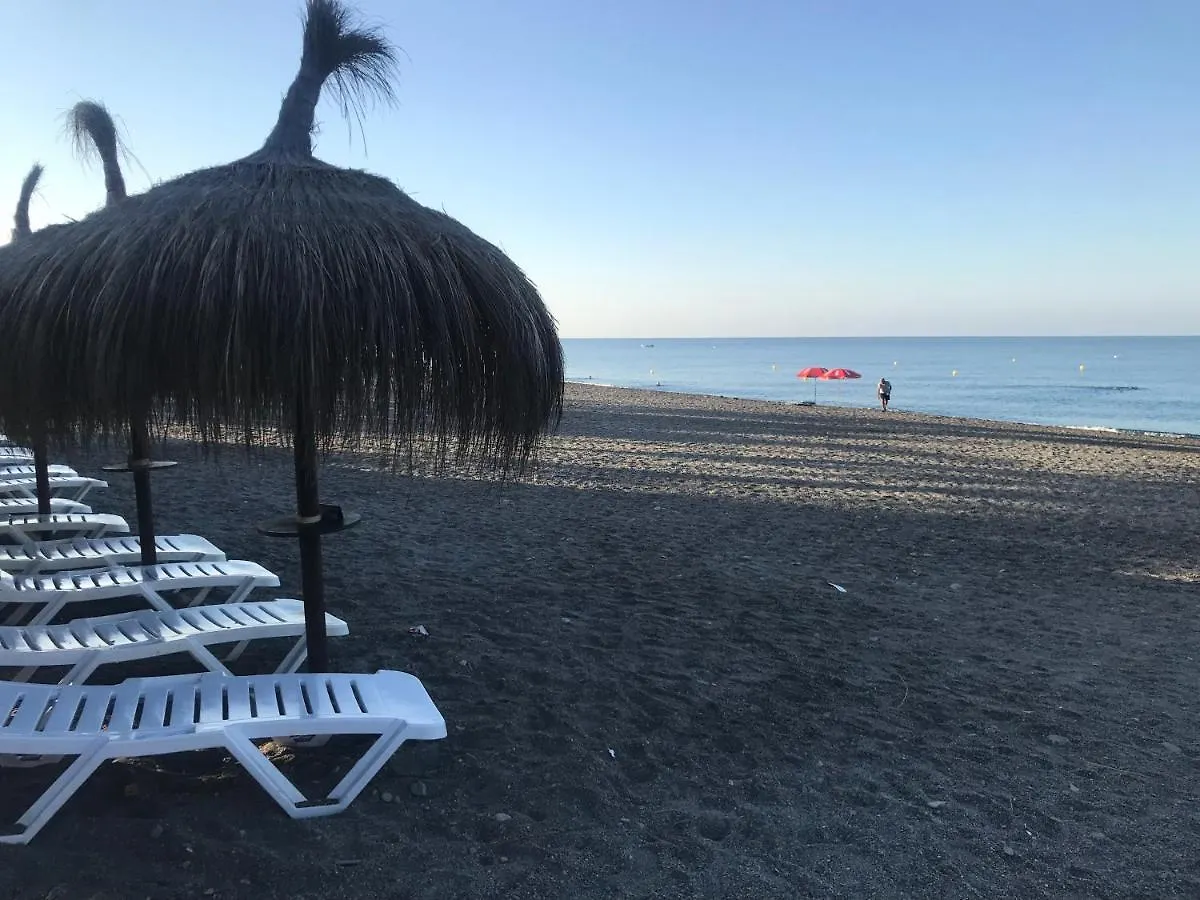 Apartamento 2 Dormitorios En Primera Linea De Playa San Cristobal Almunecar
